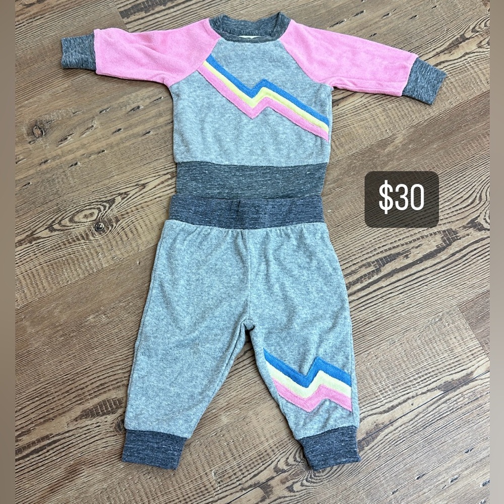 Miki Miette 3 month outfit.